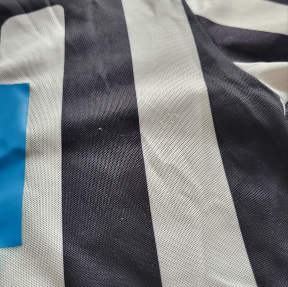 Newcastle United Puma jersey sz L season 2014/15 - Picture 6 of 7